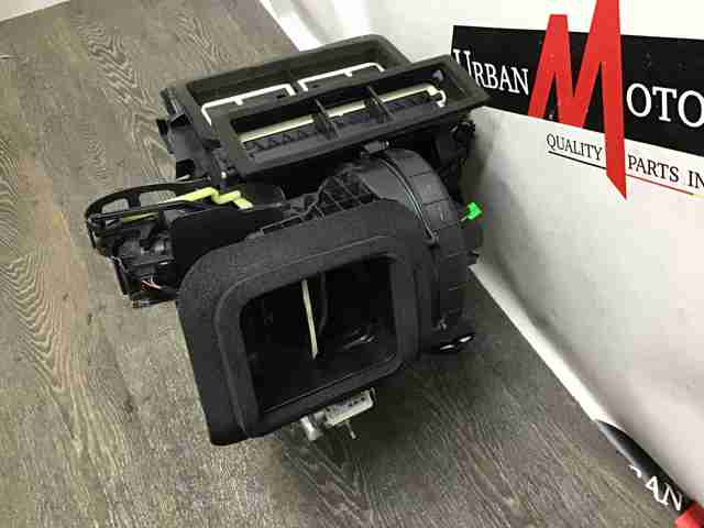 LAND ROVER LR123802 Корпус печки в сборе в наличии Каменское