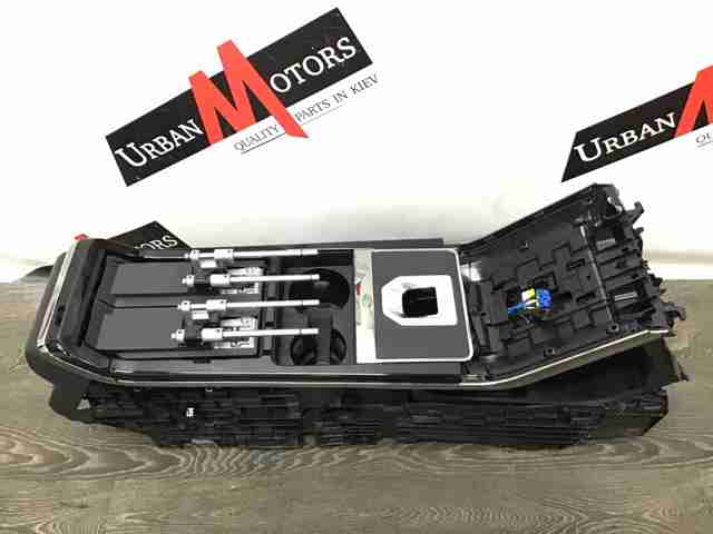 LR131181 LAND ROVER купить в Ужгород