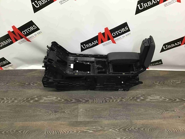 LAND ROVER LR131181 в наличии Одесса