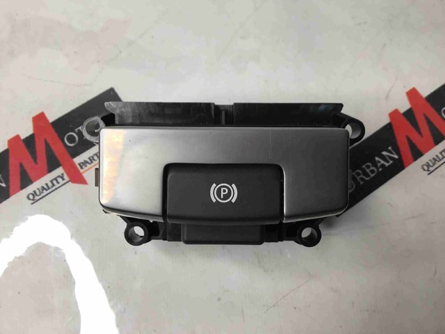 LR133126 LAND ROVER Клавиша электромеханического стояночного тормоза купить в Черкассы