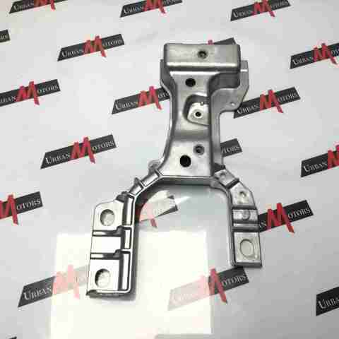 LR143161 LAND ROVER Кронштейн бампера переднего купить в Винница