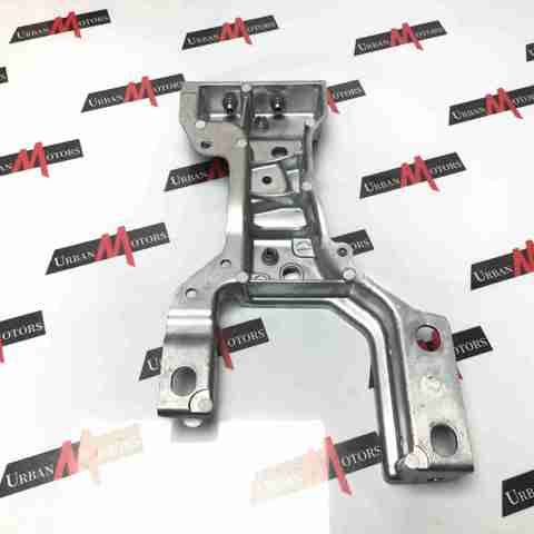 LAND ROVER LR143161 Кронштейн бампера переднего в наличии Запорожье