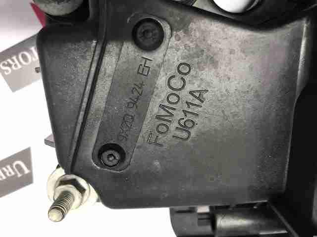 LR166213 LAND ROVER Крышка клапанная левая купить в Тернополь