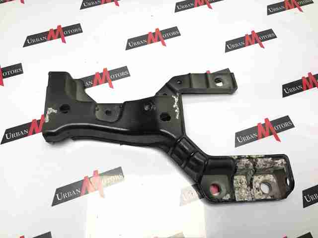 T2H12476 JAGUAR Кронштейн суппорта радиатора нижний купить в Каменское