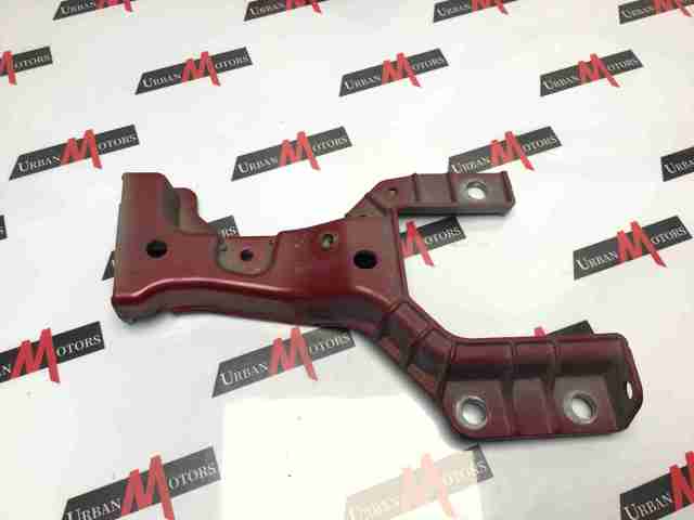 T2H12476 JAGUAR Кронштейн суппорта радиатора нижний купить в Ужгород