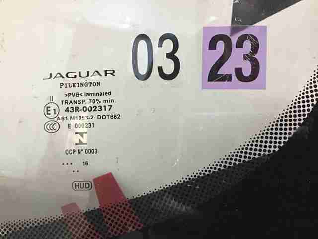 JAGUAR T2H9533 Стекло лобовое  в наличии Днепр