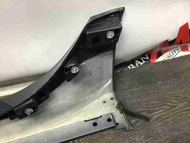 JAGUAR T4N13182LML Накладка (молдинг) порога наружная правая в наличии Черновцы