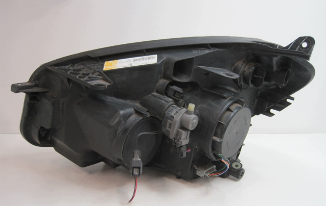 NISSAN 26010BR01B Фара правая в наличии Днепр