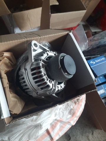 Генератор автомобильный Опель Инсигния A