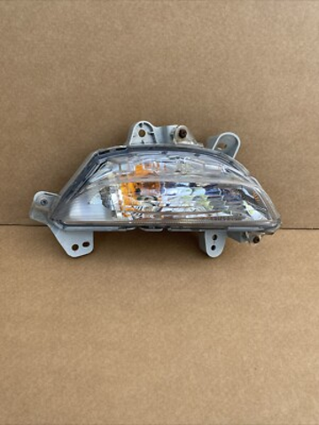 Указатели поворота (передние) B45A51350 MAZDA