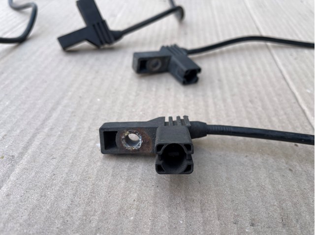 6394400235 MERCEDES Кабель (провод) парктроника бампера заднего купить в Черновцы
