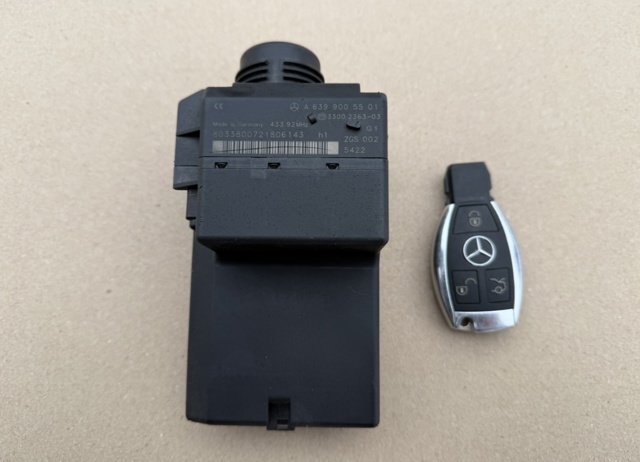 Замок зажигания 6399005501 MERCEDES
