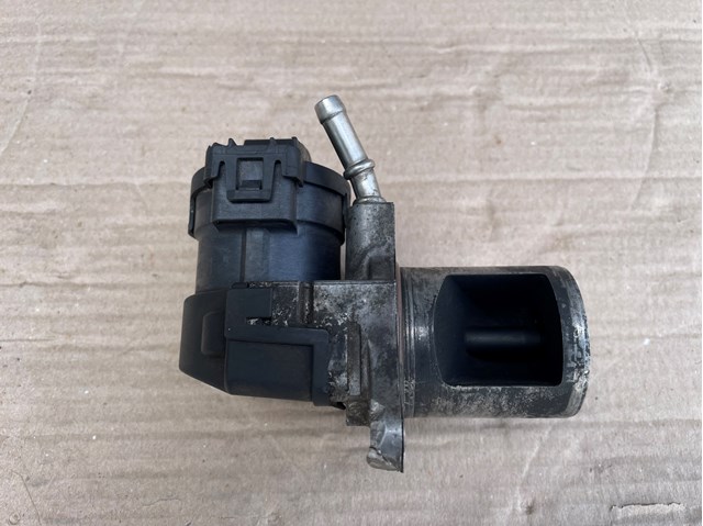 MERCEDES 6421401060 Клапан EGR рециркуляции газов в наличии Винница