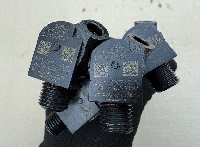 6510704987 MERCEDES Форсунка впрыска топлива купить в Ирпень