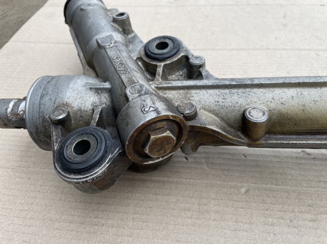 MERCEDES 9064601700 Рулевая рейка в наличии Киев