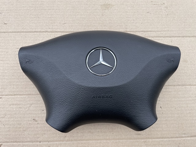 Подушка в руле 9068601202 MERCEDES