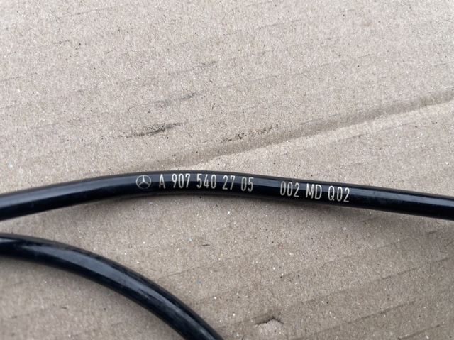 9075402705 MERCEDES Провод датчика износа тормозных колодок передний купить в Львов