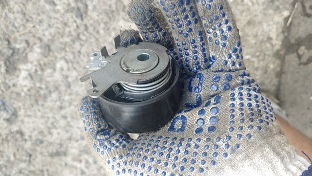 Ролик натяжителя 130705295R RENAULT