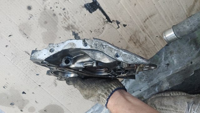 Насос маслозакачивающий 1510027030 TOYOTA
