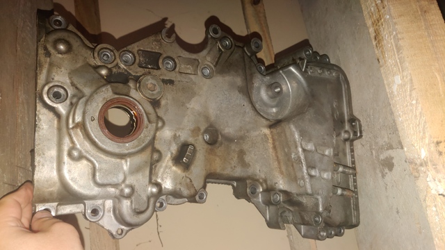 Крышка мотора передняя 213502E030 HYUNDAI