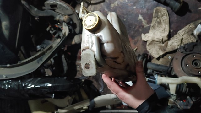 217102S60A NISSAN Бачок системы охлаждения расширительный купить в Павлоград
