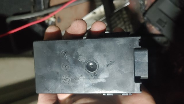 Датчик подогрева сидения 2R8314C724AB LAND ROVER