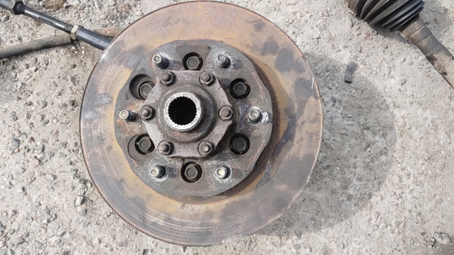 Кулак поворотный передний левый 40015VK355 NISSAN