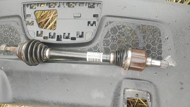 9671573180 PEUGEOT Полуось (привод) передняя левая купить в Львов