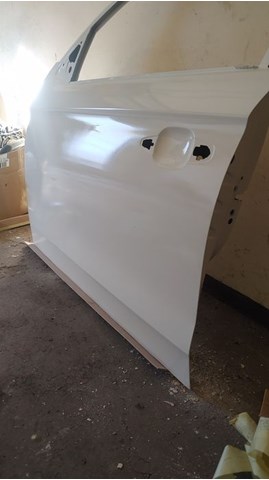 Водительская дверь Ситроен Элизе