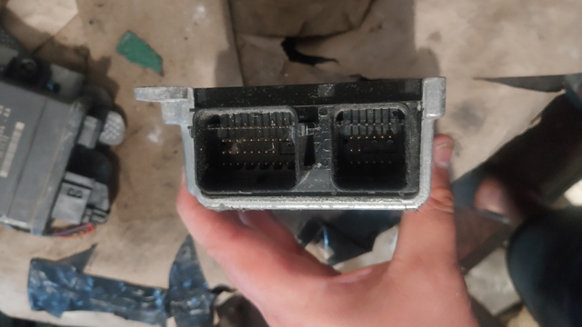 LAND ROVER AH2214D374AH в наличии Кривой Рог