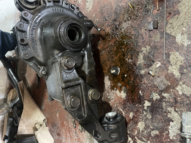 LAND ROVER LR006011 Дифференциал передний в наличии Черновцы