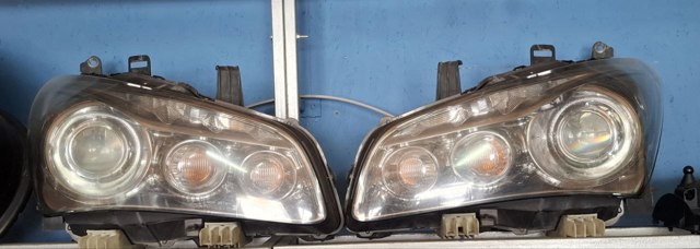 NISSAN 260101LA0A Фара правая в наличии Ужгород