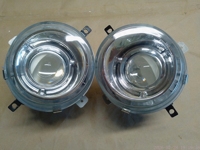 HYUNDAI 92201H1050 Фара противотуманная левая в наличии Ирпень