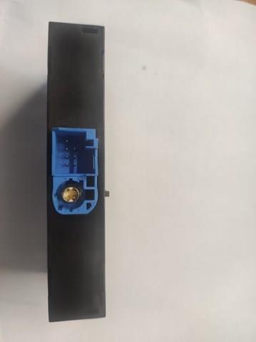 MERCEDES A1728201600 USB-разветвитель в наличии Харьков