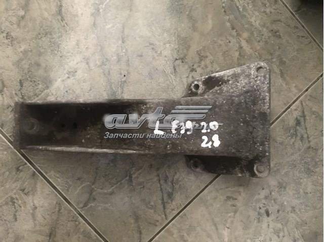 Кронштейн подушки (опоры) двигателя, левой 22111092973 BMW