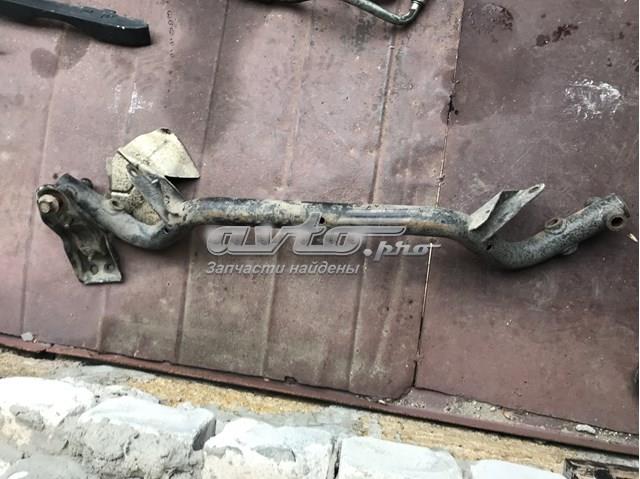 Балка передней подвески (подрамник), передняя 31121138244 BMW