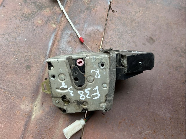 Замок задней двери, правой Бмв 5