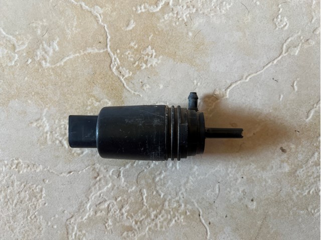 67128377612 BMW Насос-мотор омывателя стекла переднего купить в Николаев