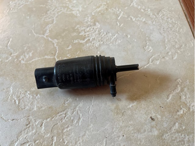 67128377612 BMW Насос-мотор омывателя стекла переднего купить в Черновцы