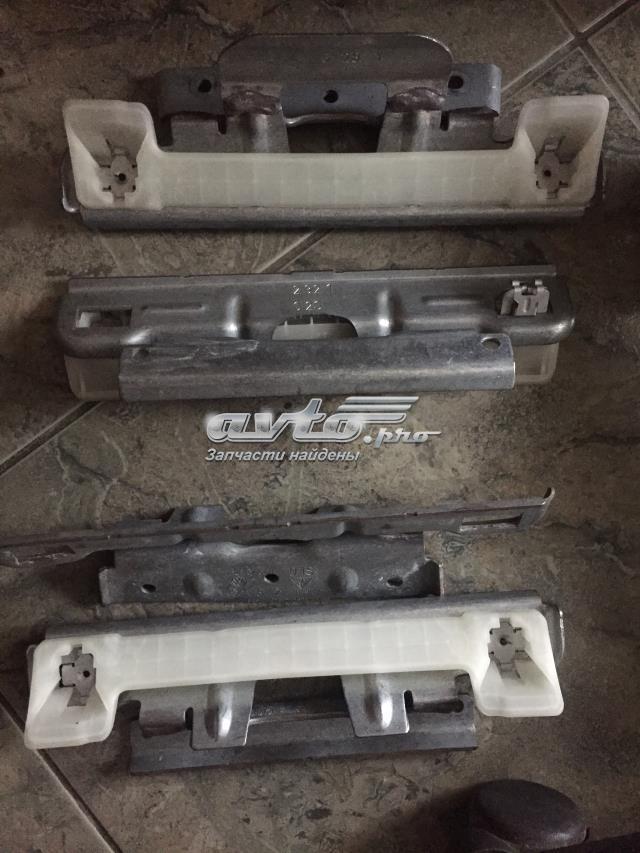 VAG 7P0857647C в наличии Украина