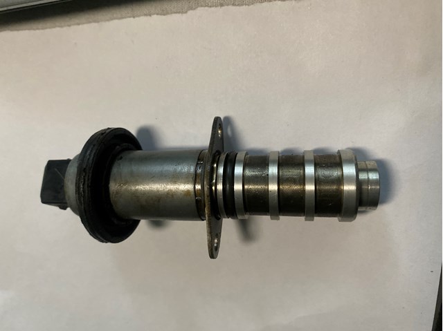  Клапан положения распредвала 94810530404 PORSCHE