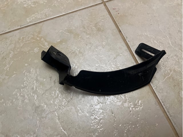 MERCEDES A2218851423 в наличии Львов