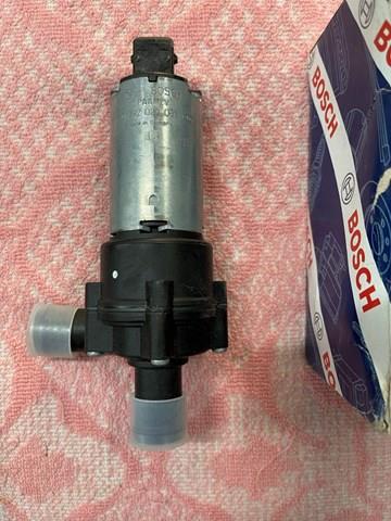 0392020039 BOSCH Дополнительная помпа купить в Киев