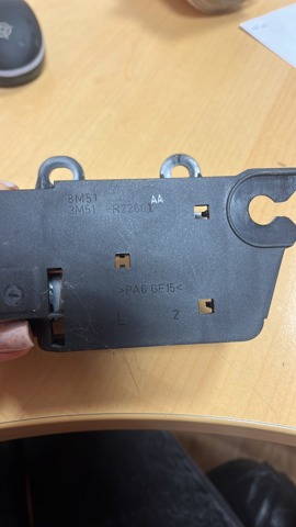 FORD 3M51R22601 Ручка двери передней внутренняя левая в наличии Ужгород