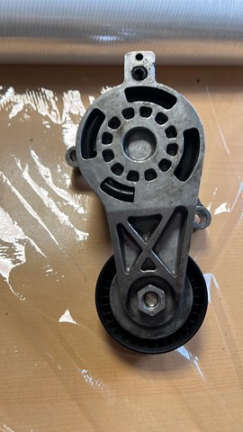 Натяжитель приводного ремня VKM31223 SKF