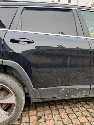 Стекло заднее правое 68104622AB CHRYSLER