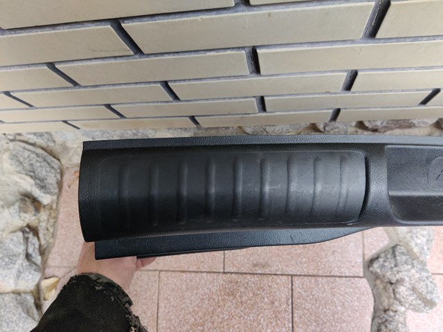 6AV29DX9AC Облицовка задней панели багажника купить Ирпень
