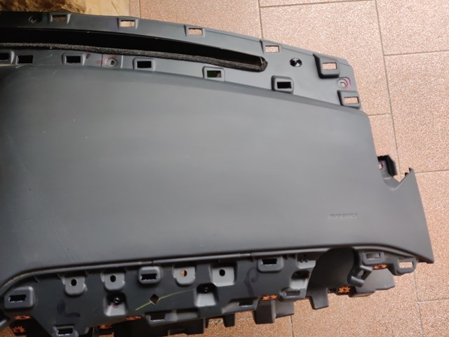 FORD LJ8Z5804320AA Торпедо в наличии Павлоград