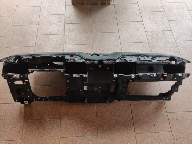 LJ8Z5804320AA FORD Панель салона передняя "торпедо" купить в Черновцы