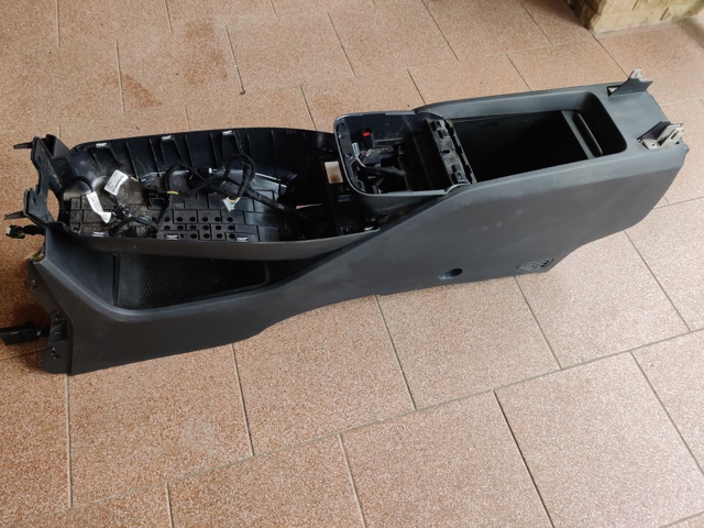 LJ8Z5806024AH купить Кривой Рог